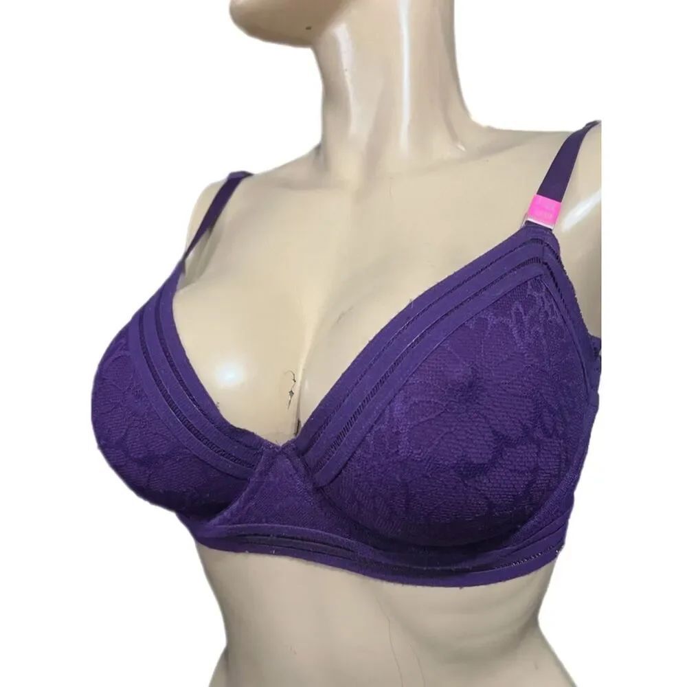 Victoria’s Secret Pink Unlined underwire floral lace bra  Purple 36DD